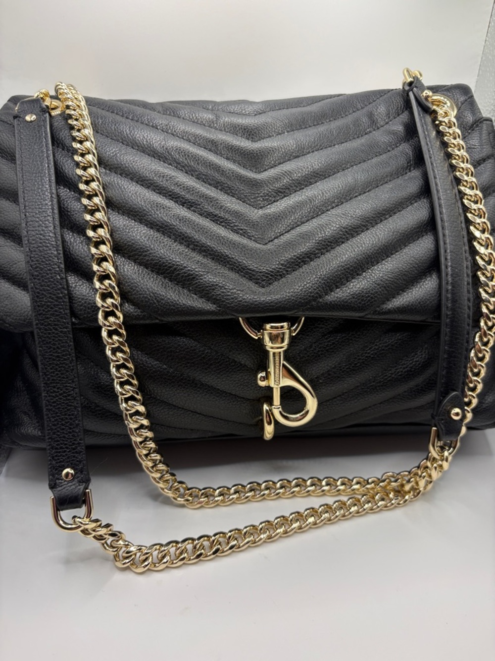 Rebecca Minkoff Black Quilted Shoulder Bag with Gold Hardware Chevron - Picture 8 of 11
